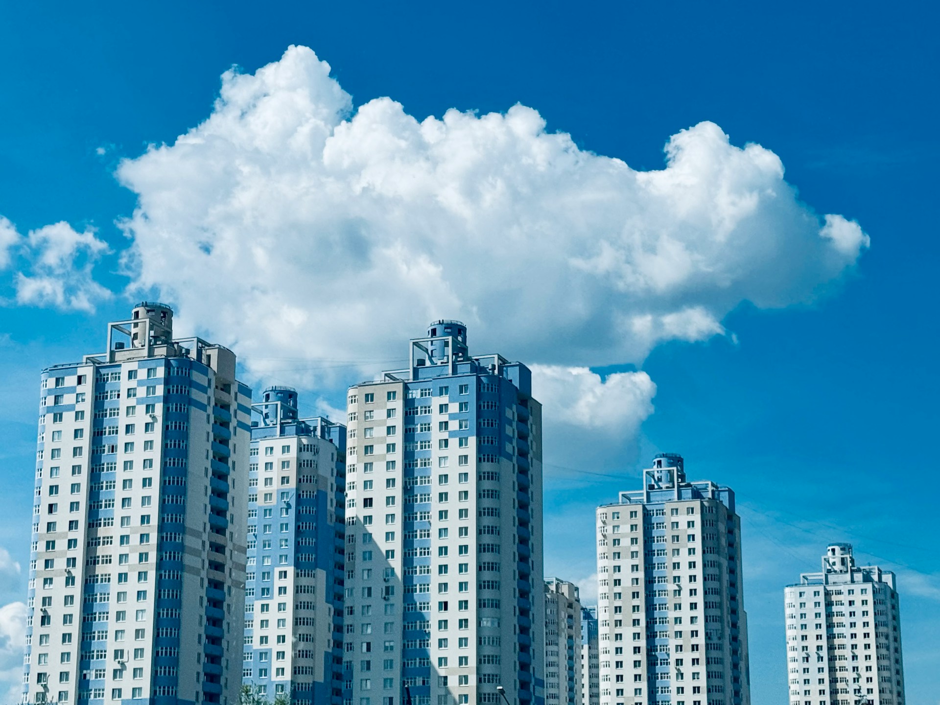 Tendencias de precios y compra de vivienda